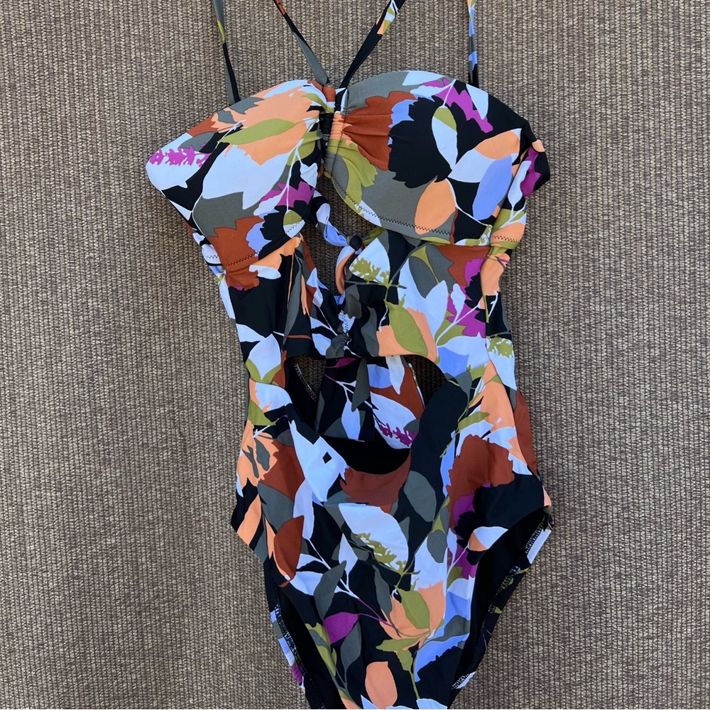 Bar III Women's Floral Printed Bandeau Cutout One-Piece Swimsuit Sz S NWOT
